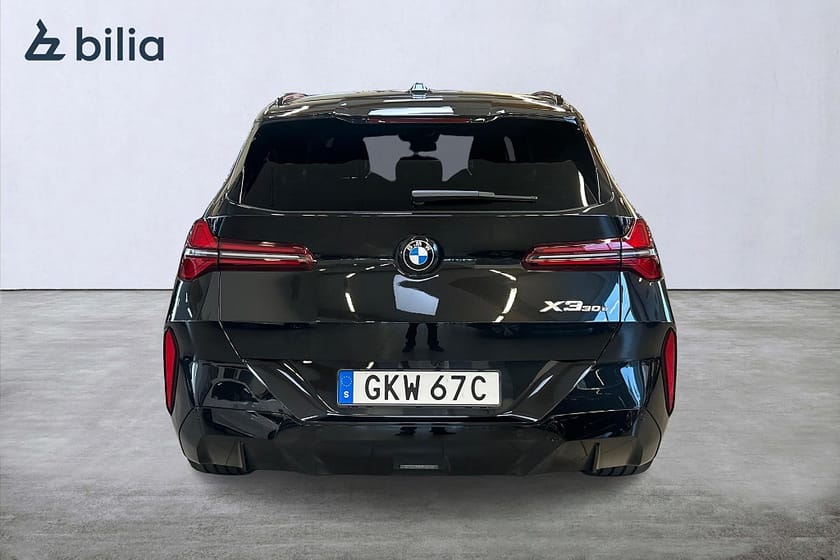 Bild 4 av BMW X3 30e xDrive M Sport PRO H/K Innovation Keyless Drag