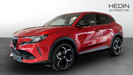 Alfa Romeo Junior Ibrida SPECIALE 136HP DCT6 FWD TECNICA *PRISSÄNKT