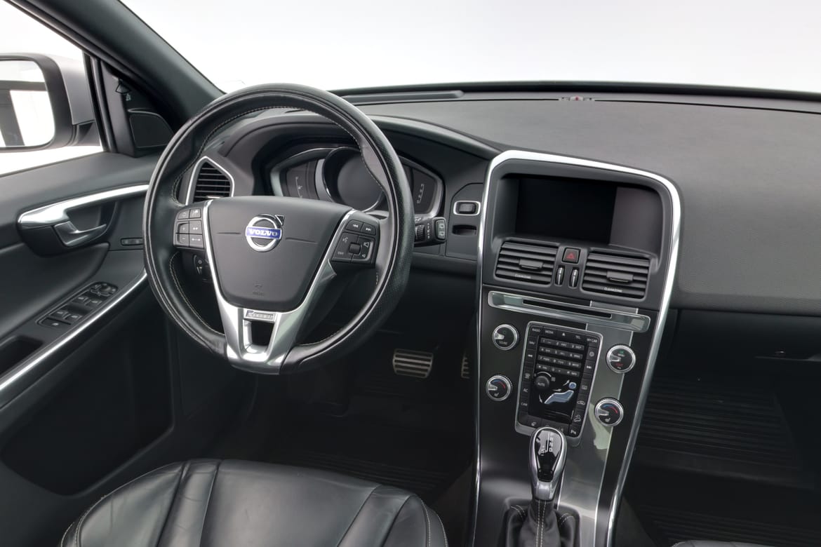 Volvo XC60 2017 - miniatyr 8