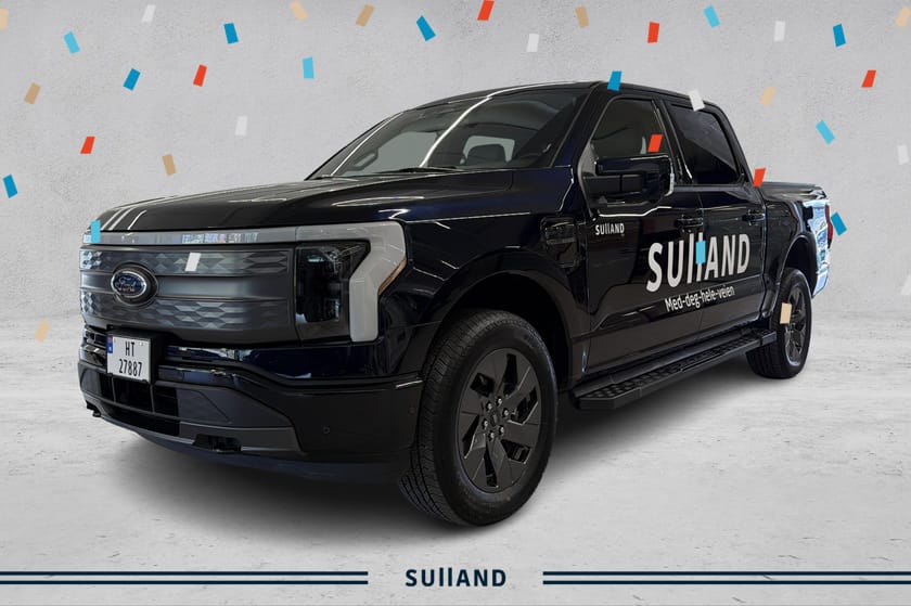 Bilde 1 av Ford F-150 Lightning Standard Range 98 kWh AWD |5-seter|AppStyring|