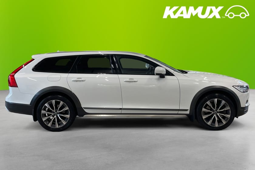 Bild 2 av Volvo V90 Cross Country D4 AWD inscription Pro H&K 360° Värm 190hk