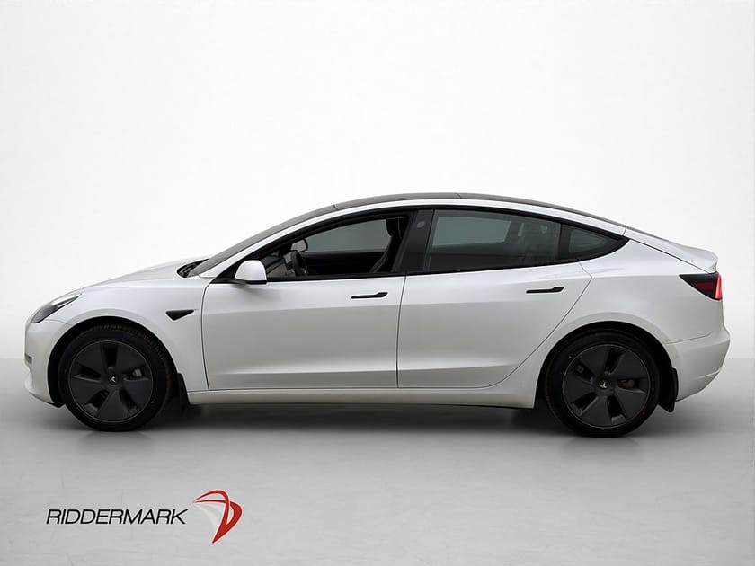 Bild 5 av Tesla Model 3 Long Range AWD Dragkrok Autopilot Svensksåld