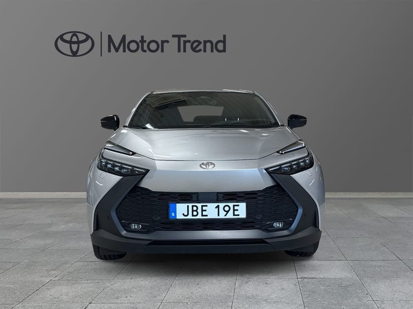 Bild 3 av Toyota C-HR PHEV 2,0 LADDHYBRID FWD STYLE TEKNIKPAKET VINTERHJUL