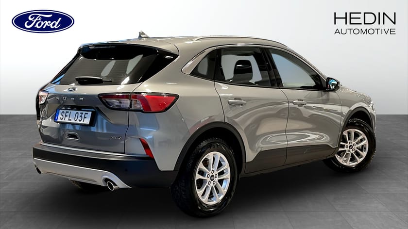 Bild 2 av Ford Kuga Plug-In Hybrid Titanium 2.5 225HK Vinterpaket