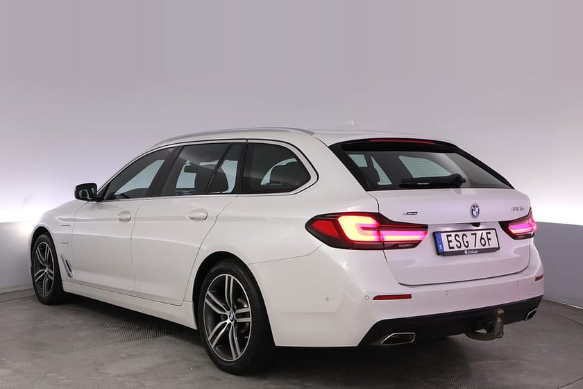 Bild 4 av BMW 530e xDrive Touring Drag Rattvärme Navi Carplay FartH