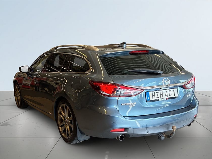 Bild 5 av Mazda 6 Wagon SKYACTIV-D AWD Drag/MoK/Adaptiv Fart/SoV-Däck/Kamera