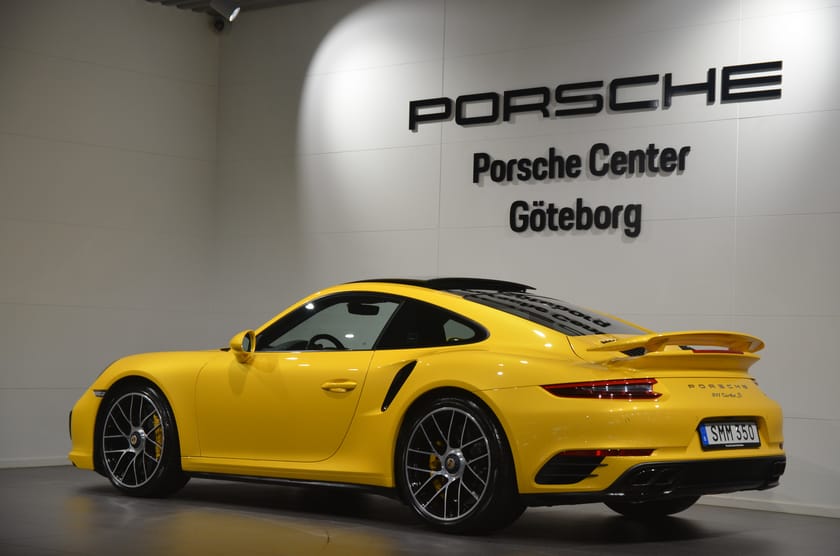 Bild 5 av Porsche 911 Turbo S / Saffron Yellow Metallic / Nyservad / PPF