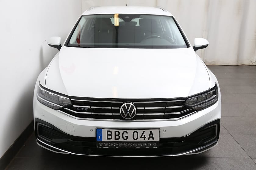 Bild 5 av Volkswagen Passat Sportscombi GTE Plug-in 218hk DSG Motorv Extraljusramp