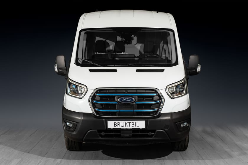 Bilde 3 av Ford E-Transit 350 Pro Power Onboard | 10M³ VAREROM | Kledning