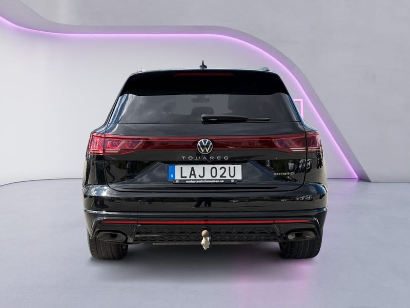 Bild 4 av Volkswagen Touareg R eHybrid 462hk/SoV/Luftfjädring/Pano/Nightvision/Massage