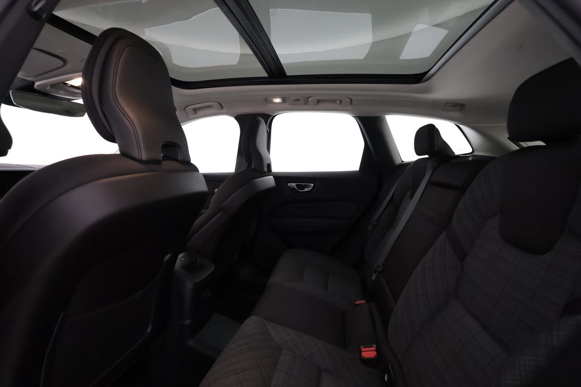 Volvo XC60 2025 - miniatyr 10
