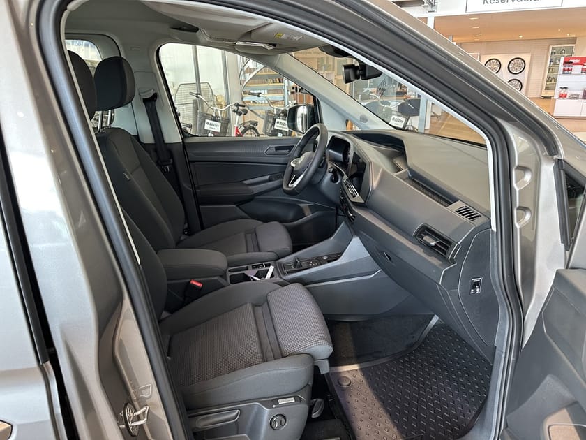 Bild 3 av Volkswagen Caddy Maxi HJULBAS: 2970 MM LHB  MOTOR: 1,5 L TSI