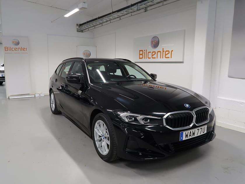 Bild 3 av BMW 330e xDrive Touring V-Däck ingår Wide-Drag-Kamera-Navi-CarPl