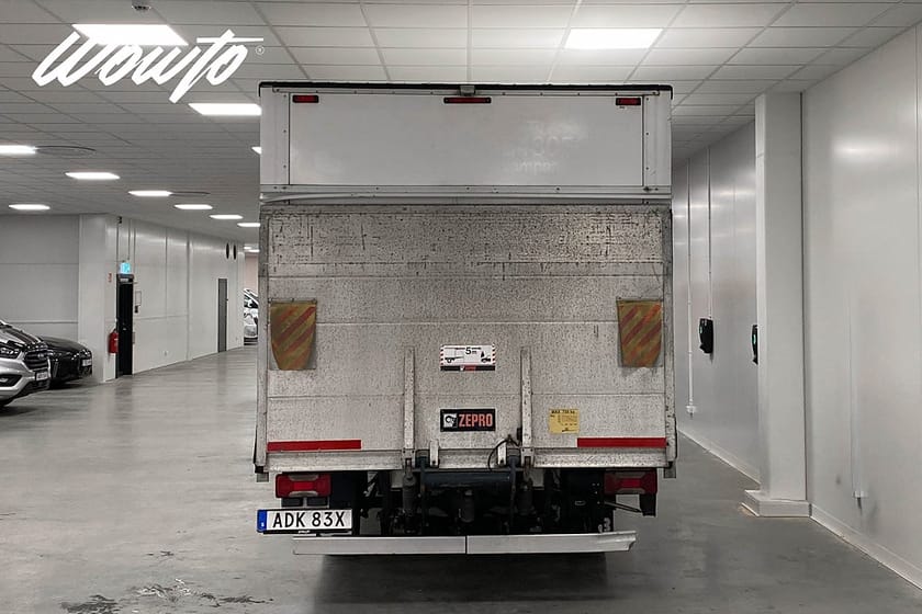 Bild 5 av Iveco Daily 35-160 Chassi Cab 2.3 JTD Hi-Matic /Kylbil /Moms