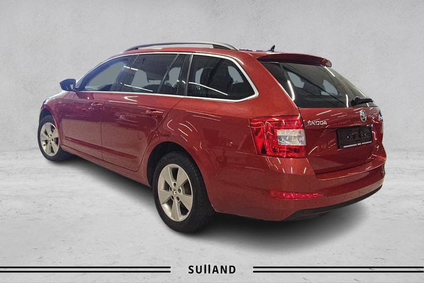 Bilde 3 av Škoda Octavia Stasjonsvogn Oct 3 stv sty kamp d110 4x4