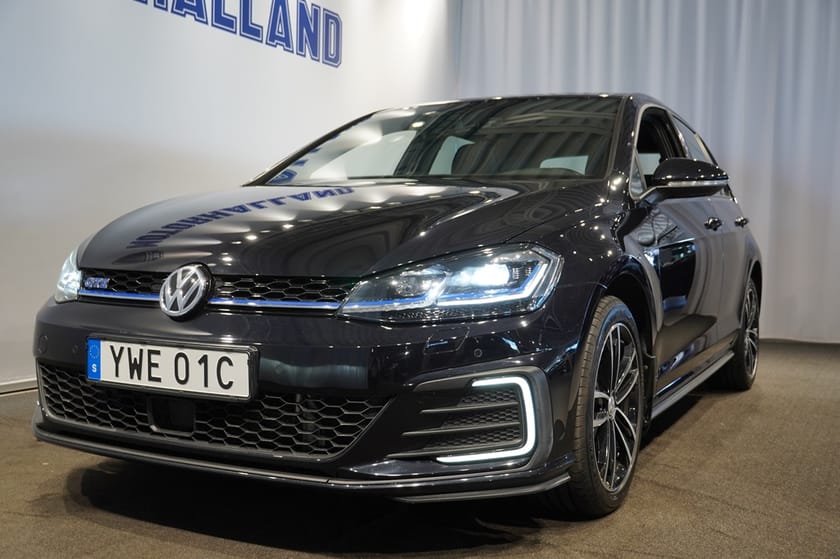Bild 2 av Volkswagen Golf GTE 1,4 - Nyservad, Värmare, CarPlay