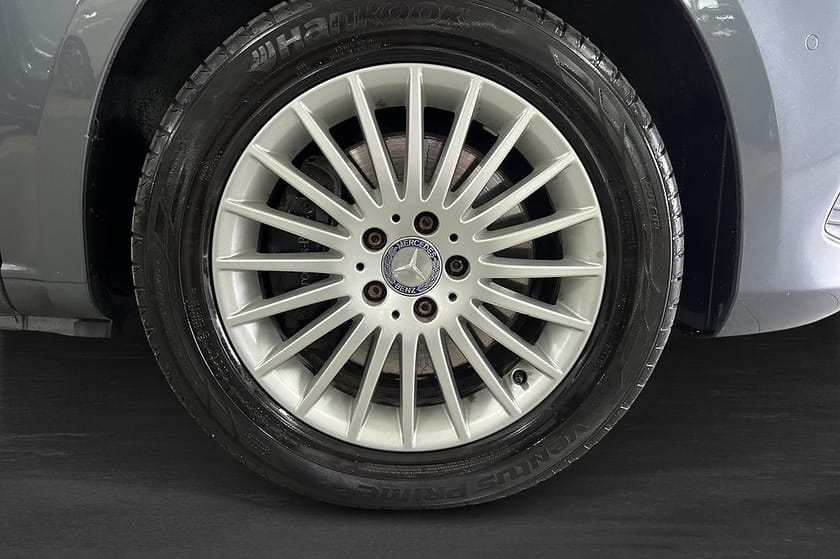 Bild 5 av Mercedes-Benz V 250d 4MATIC 3.1t 7G-Tronic Plus 190hk