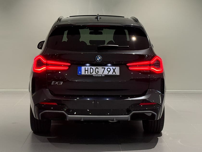Bild 4 av BMW iX3 Charged M Sport Drag Adpt Farth LED Panorama Elstolar