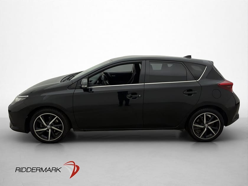 Bild 2 av Toyota Auris 1.2 116hk Intense Edition M&K Värm Kamera