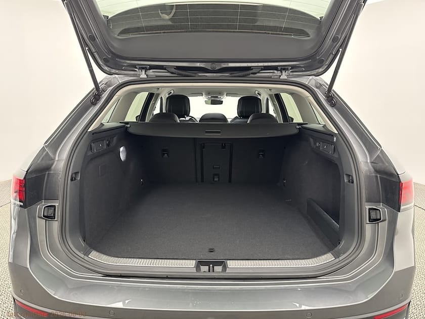 Bild 5 av Volkswagen Passat Variant eHybrid BUSINESS 1.5 TSI 272 hk