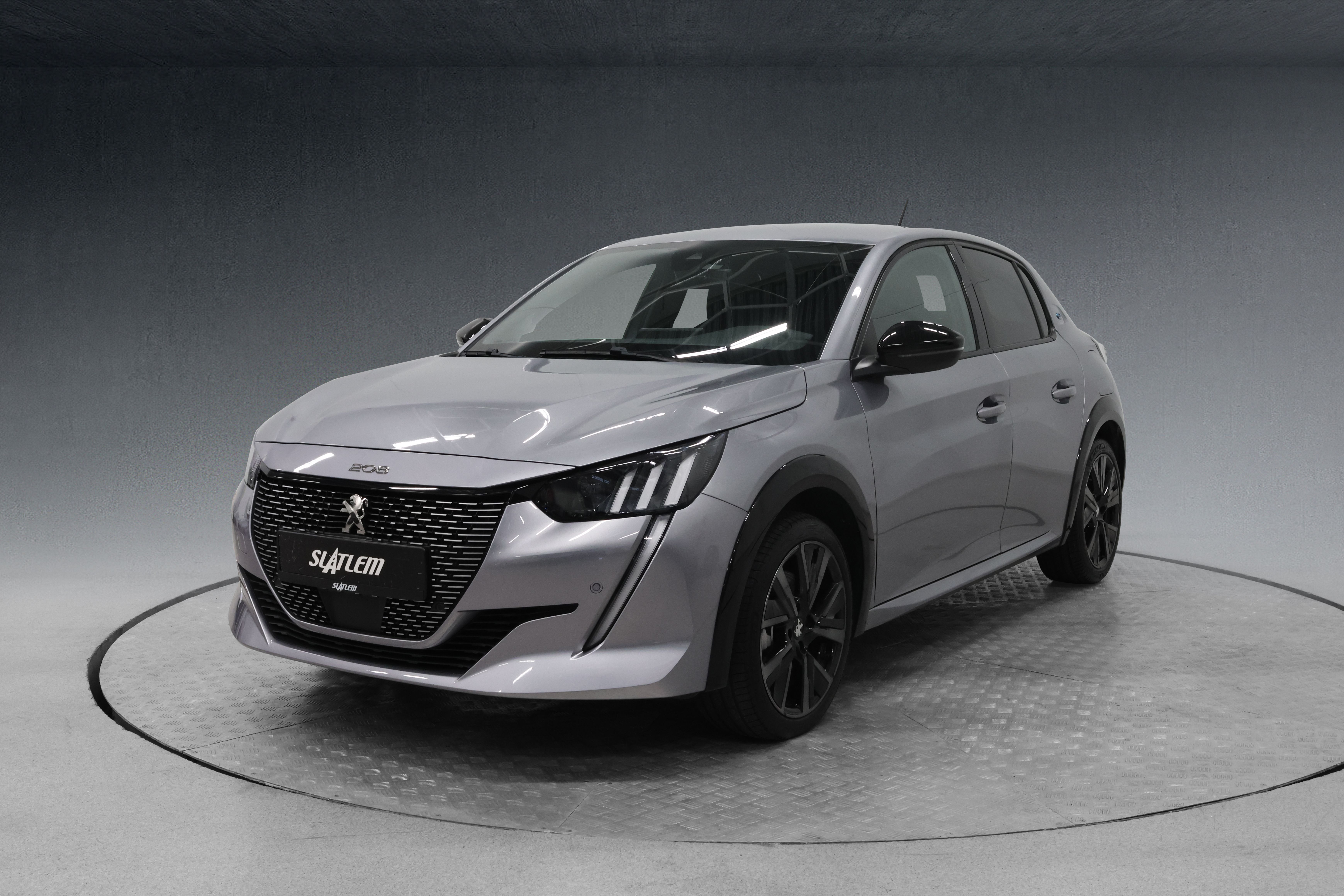 Peugeot e-208