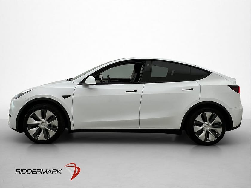 Bild 5 av Tesla Model Y Standard Range RWD 299hk Autopilot Rattvärme MOMS