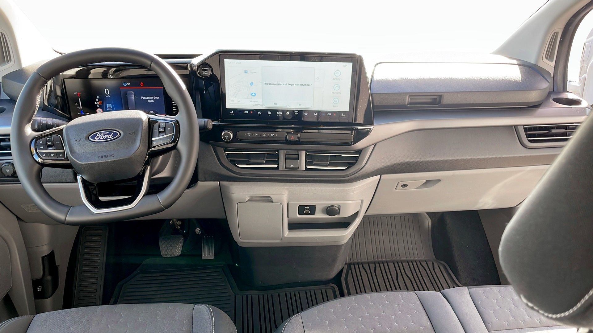 Ford Transit Custom 2.0 EcoBlue 2024, bild 4/9