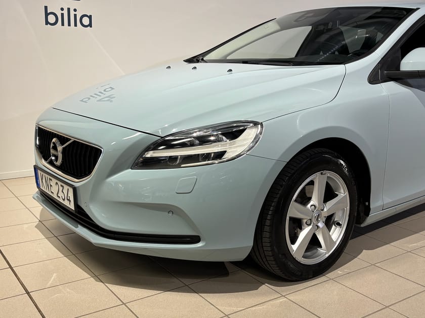Bild 2 av Volvo V40 D2 Business | Klimatpaket | Sensorer |