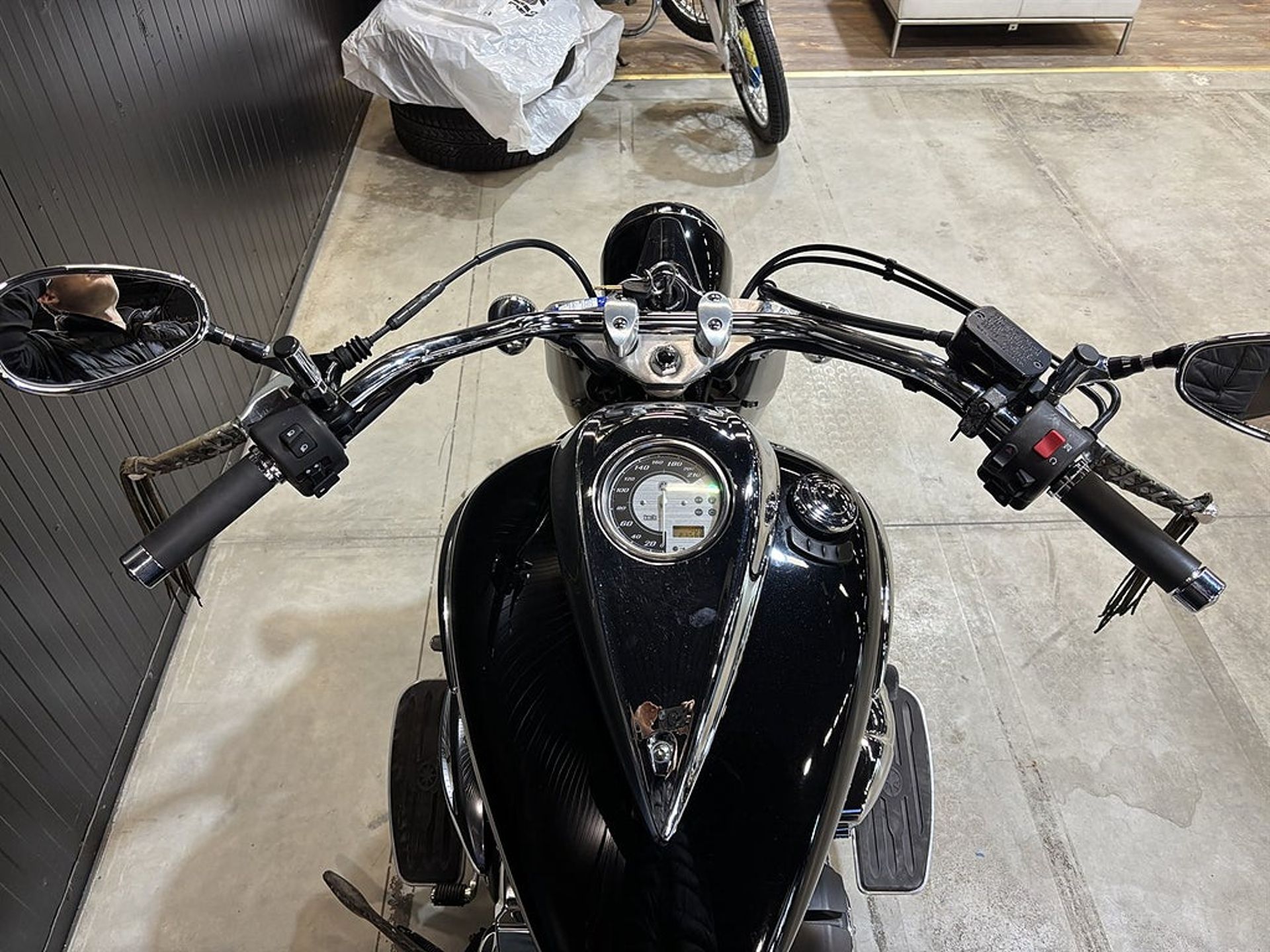 Yamaha XVS XVS950A Midnight Star 2009, photo 7/21