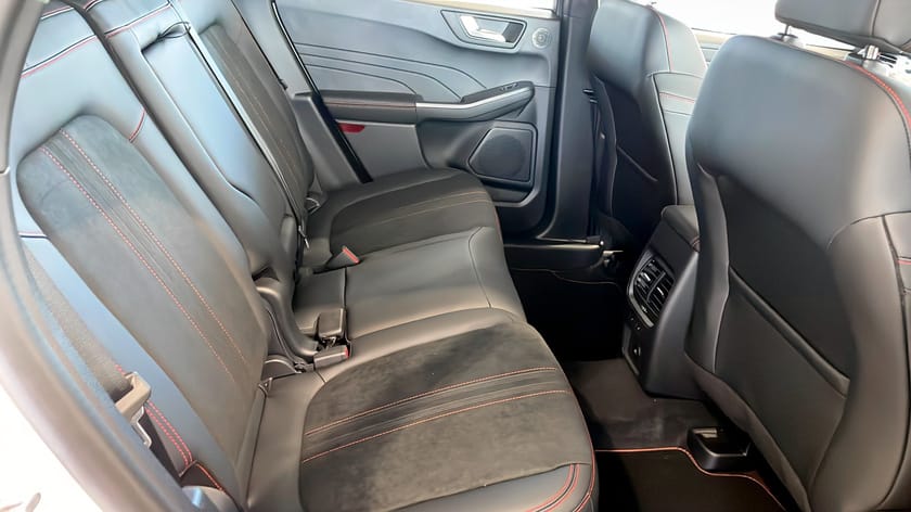 Bild 5 av Ford Kuga Plug-In Hybrid ST-Line X Business 2.5 243hk Drag