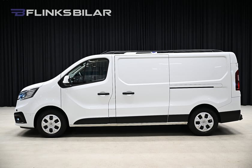 Bild 2 av Renault Trafic Skåpbil dCi 150HK L2 Automat|Kylbil|Nattkyla|Dubbeldörr|Leasbar