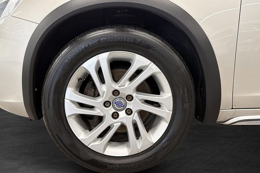 Bild 2 av Volvo V60 Cross Country D4 AWD Business Advanced (190hk) VoC | D-värmare | Pdc
