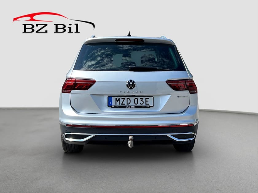 Bild 4 av Volkswagen Tiguan eHybrid 1.4 TSI MOMS Drag B-Kamera COCKPIT
