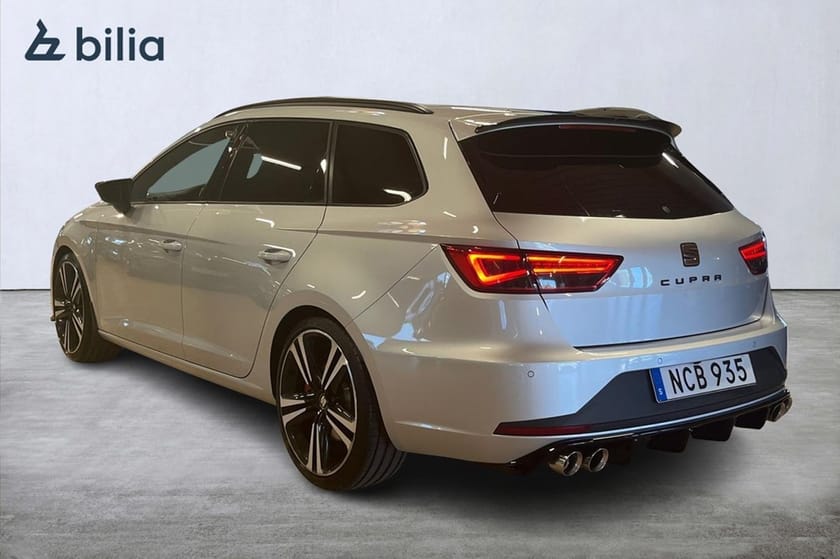 Bild 2 av SEAT León Cupra ST 2.0 TSI 290HK DSG PANO/BUCKET SEAT, 19tum, Bkamera