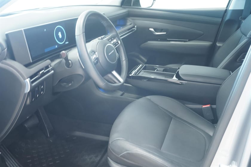 Bild 2 av Hyundai Tucson PHEV 1.6 T-GDi 252hk 2WD 6AT