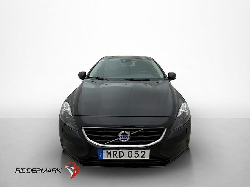 Bild 3 av Volvo V40 D2 Momentum D-värm VOC Fullservad 0.39 l/mil