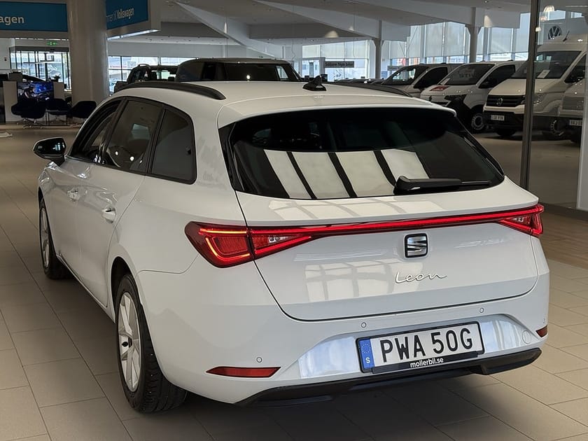 Bild 5 av SEAT Leon Sportstourer SPORTSTOUR 1.0 eTSI 110HK I Dragkrok I Apple-car