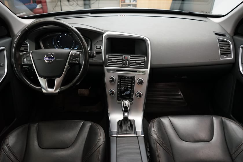 Bild 5 av Volvo XC60 D4 AWD Classic Summum, Taklucka, Dragkrok