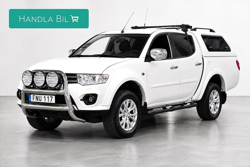Bild 1 av Mitsubishi L200 Dubbelhytt 2.5 4x4 Aut Dragkrok Kåpa Nybes 178hk