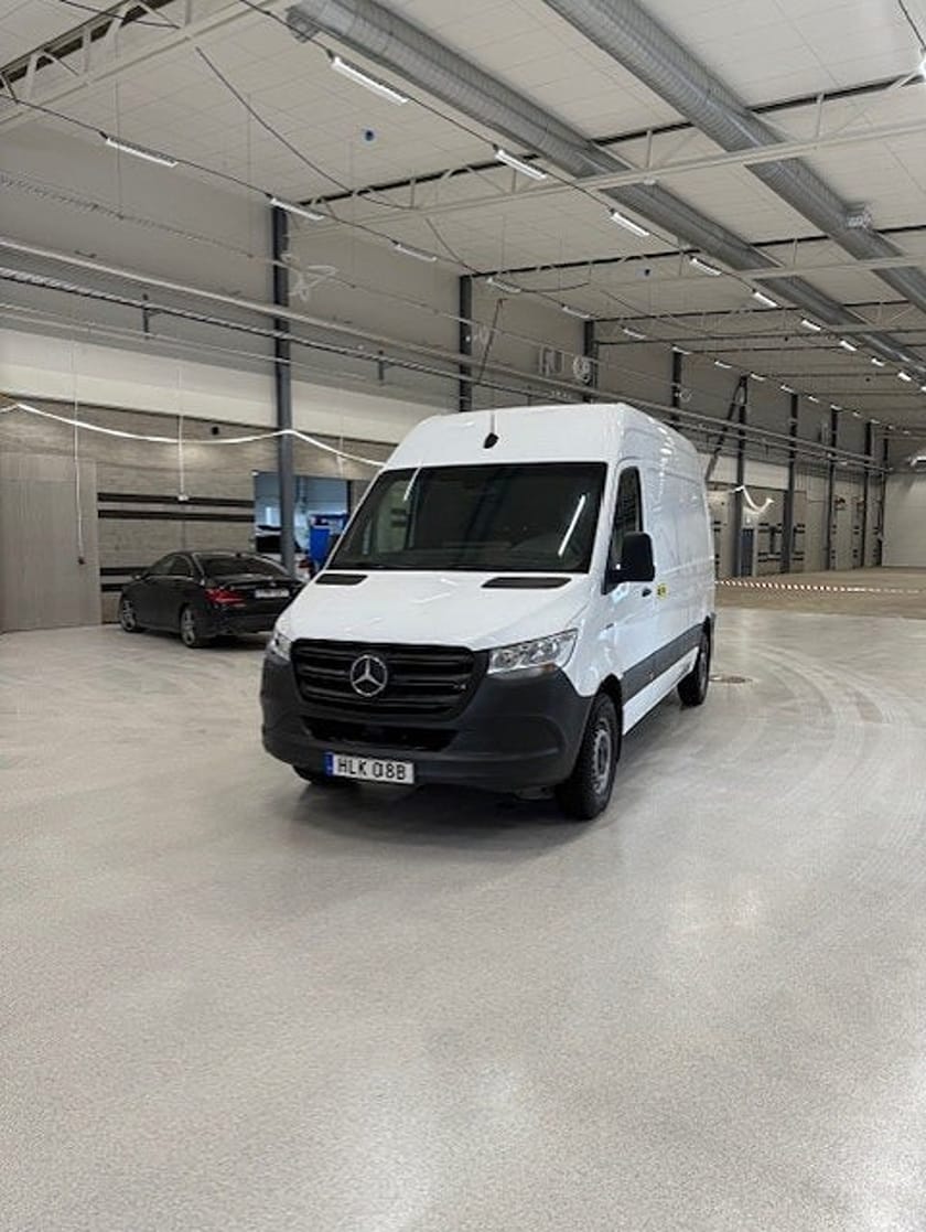 Bild 1 av Mercedes-Benz eSprinter 55 kWh
