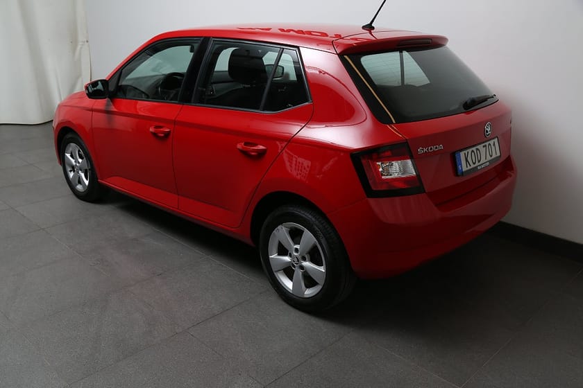 Bild 4 av Škoda Fabia Skoda 1,2 TSI 90hk Style 5d