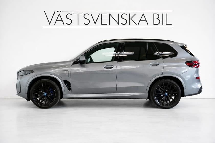 Bild 3 av BMW X5 xDrive50e M Sport Pro Exclusive B&W/Skylounge/SE Spec