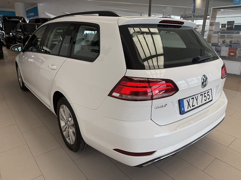 Bild 5 av Volkswagen Golf Sportscombi 1.0 TSI 110HK Automat Backkamera/Drag