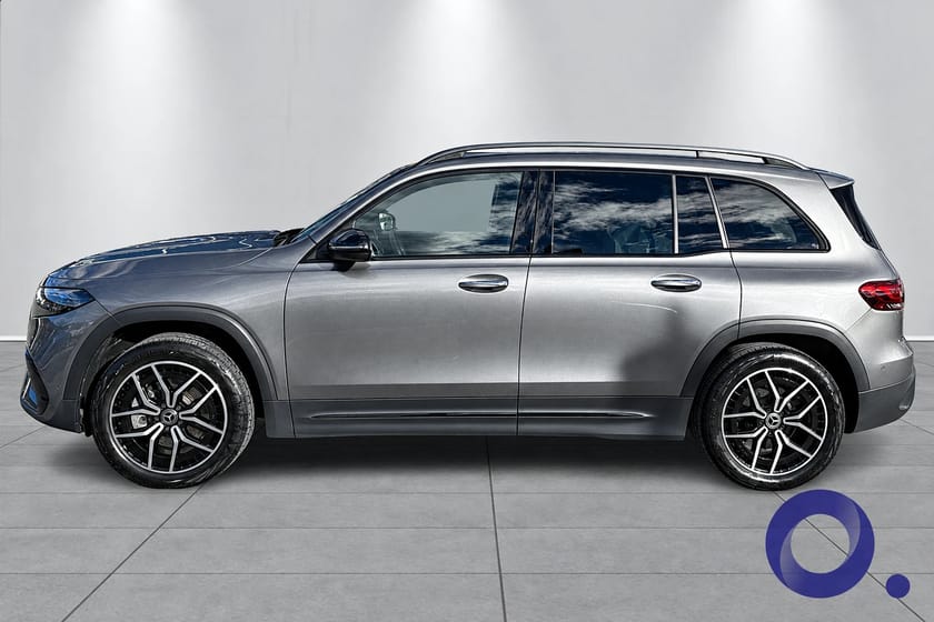 Bilde 2 av Mercedes-Benz EQB 300 4MATIC