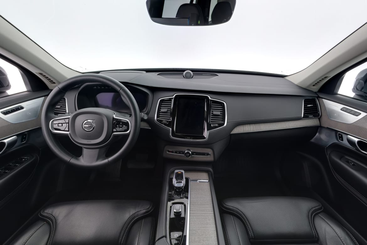 Volvo XC90 2023 - miniatyr 7
