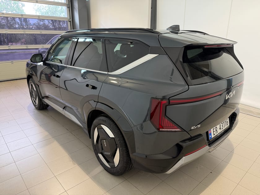 Bilde 4 av Kia EV5 Long Range LR First Edition / NORSK / 360 KAMERA / HARMAN KARDON