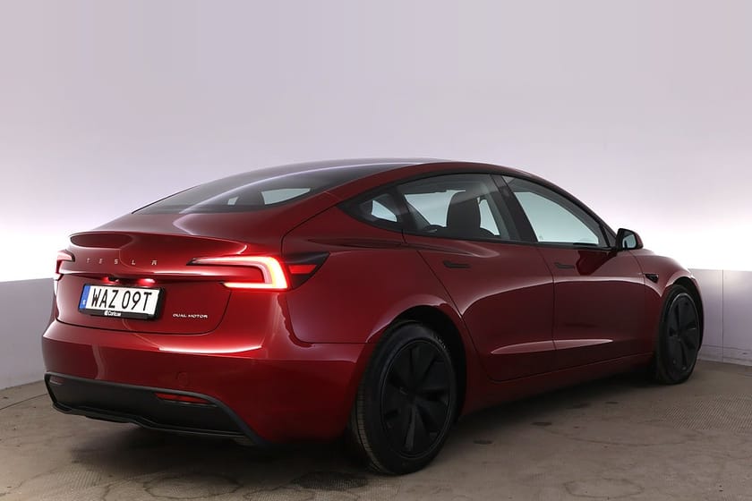 Bild 5 av Tesla Model 3 Long Range AWD Uppgraderad Autopilot Pano