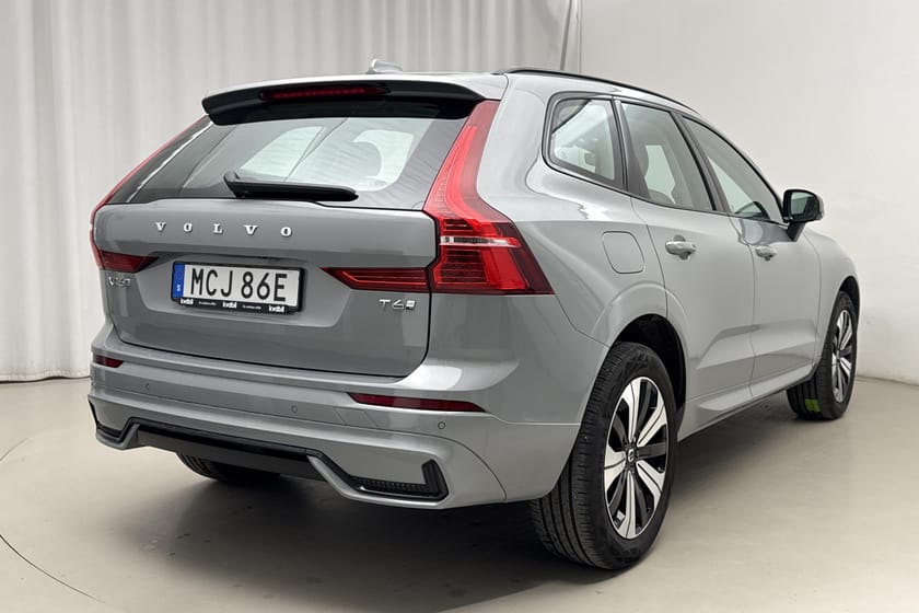 Bild 3 av Volvo XC60 T6 AWD Recharge (350hk) Plus Dark