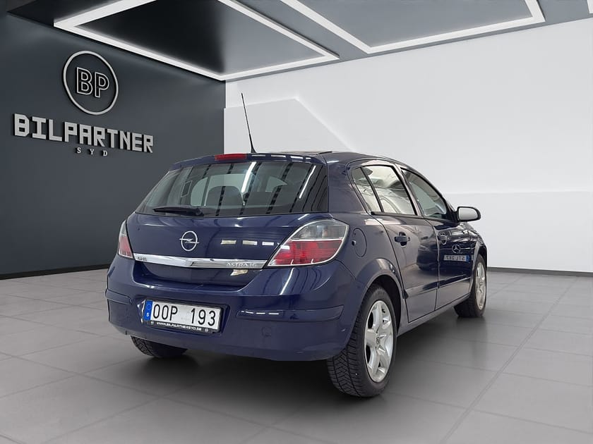 Bild 4 av Opel Astra 1.6 ECOTEC/Ny Besiktad/Ny Servad