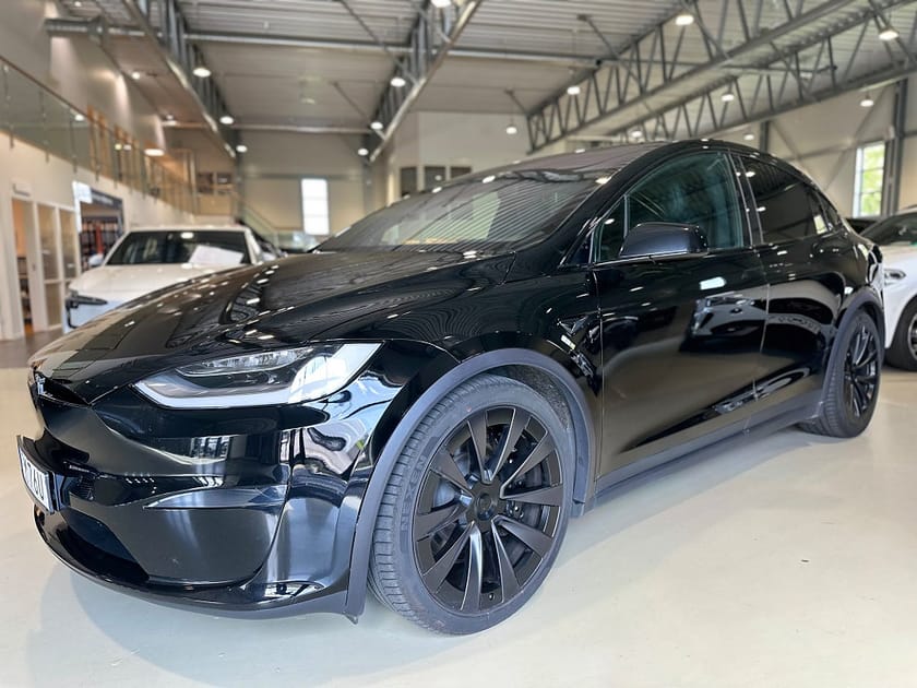Bild 1 av Tesla Model X 7-sits, Yoke, Luftfjädring, MOMS, Svensksåld